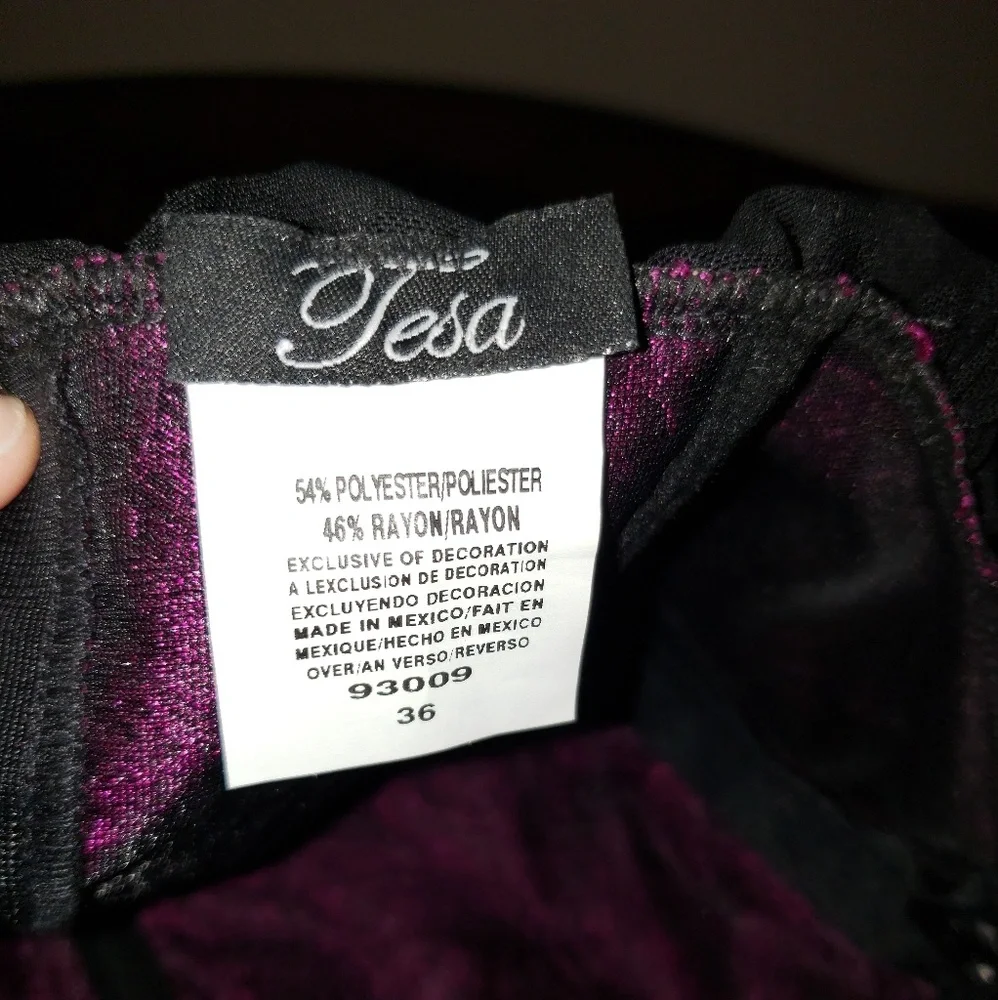 Corset Size 36. NWOT. Great color. Stunning NWOT - Picture 6 of 8